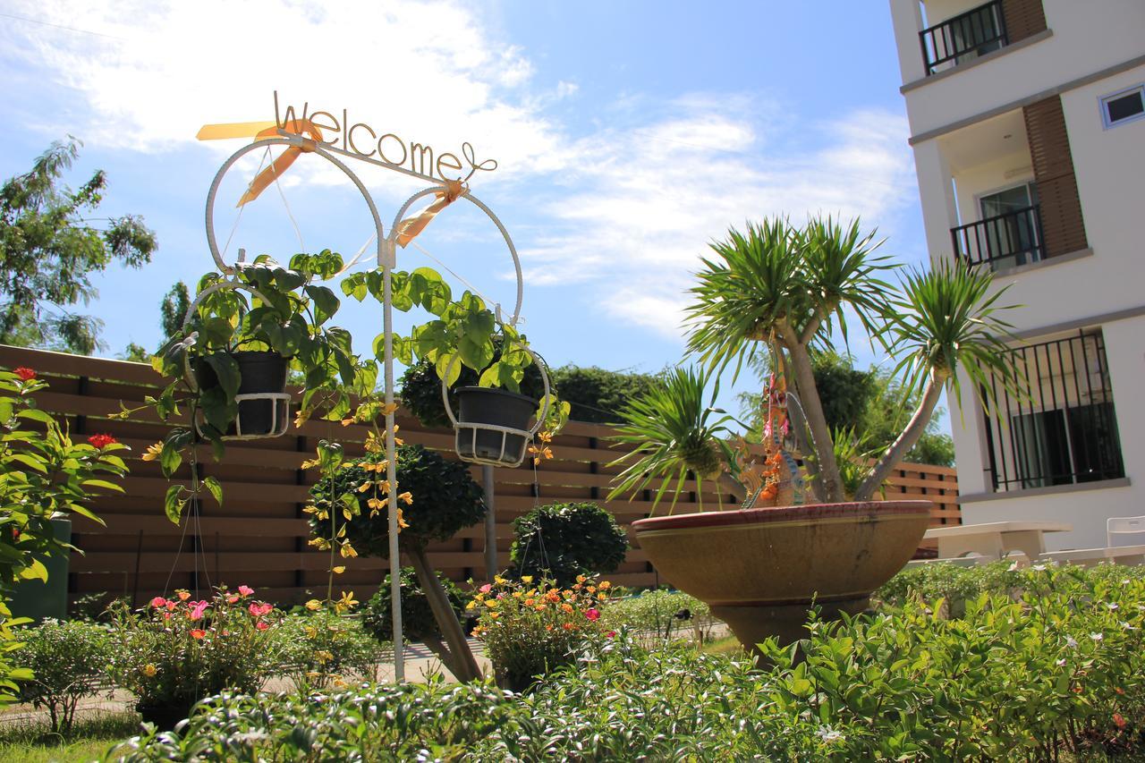 Thani Residence Chonburi Exterior foto