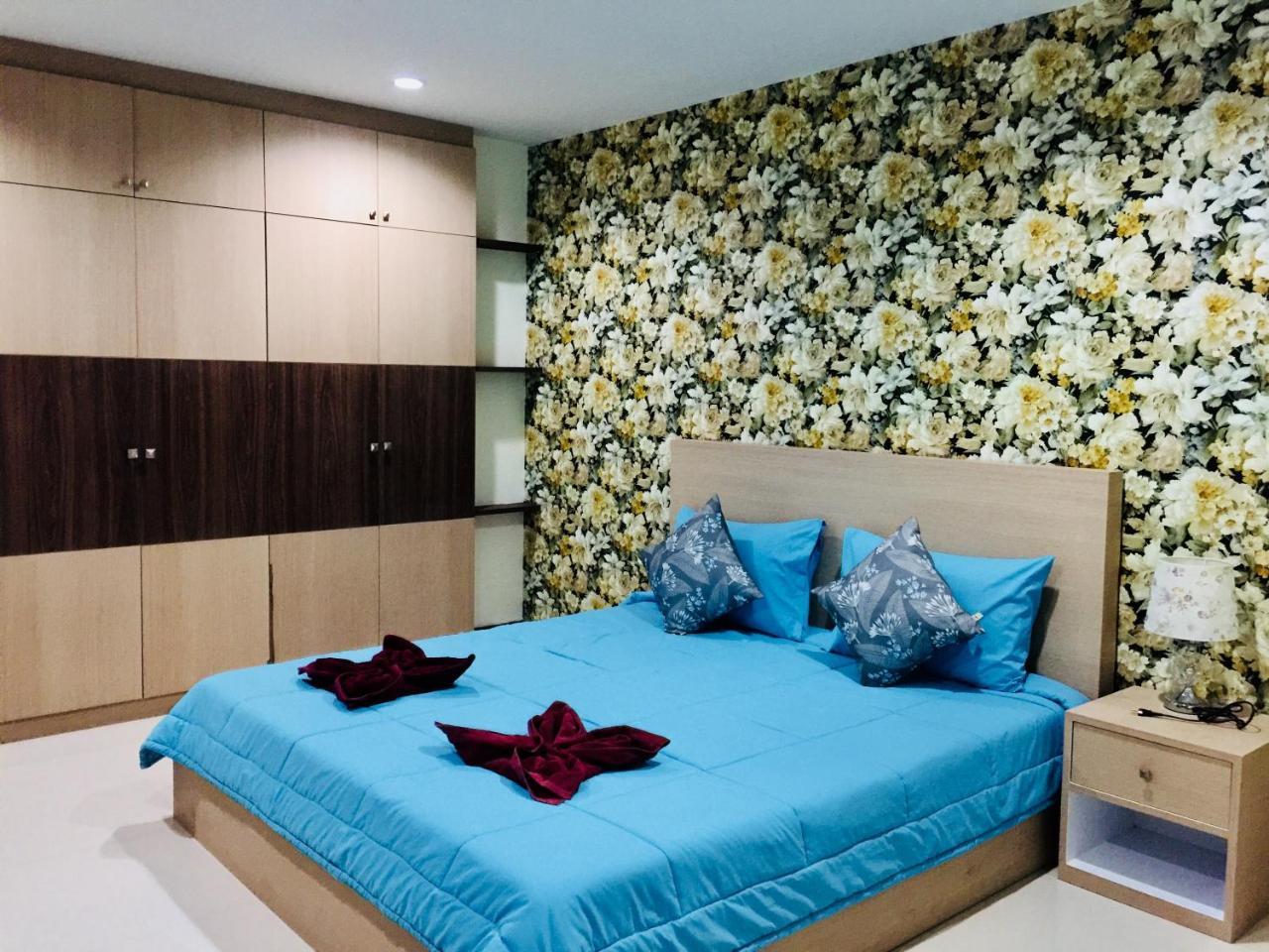Thani Residence Chonburi Exterior foto